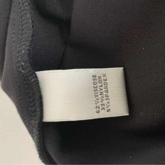 Neiman Marcus Straight legs, simple lines ankle slacks - Picture 4 of 5